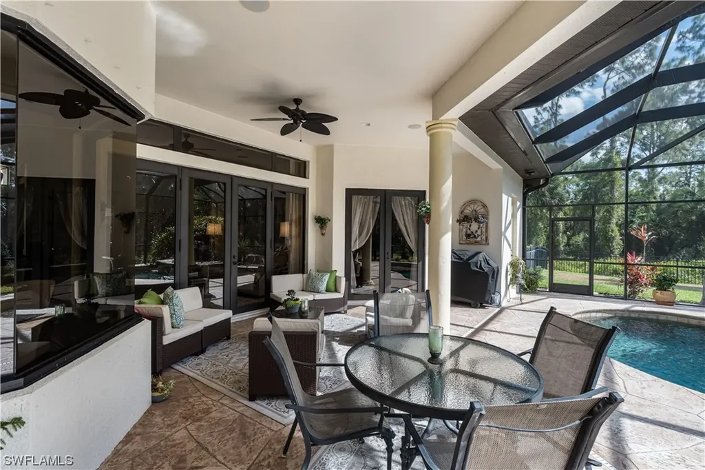 1463 Everglades Boulevard S Naples FL 34117
