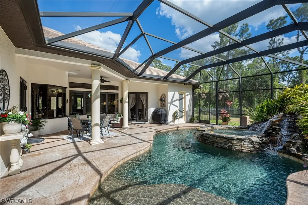 1463 Everglades Boulevard S Naples FL 34117