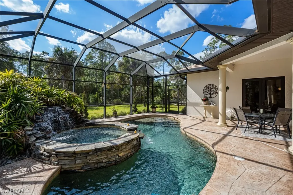 1463 Everglades Boulevard S Naples FL 34117