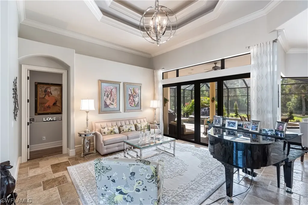 1463 Everglades Boulevard S Naples FL 34117