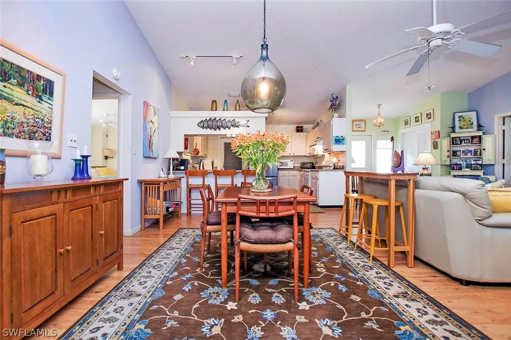 812 Sand Dollar Drive Sanibel FL 33957