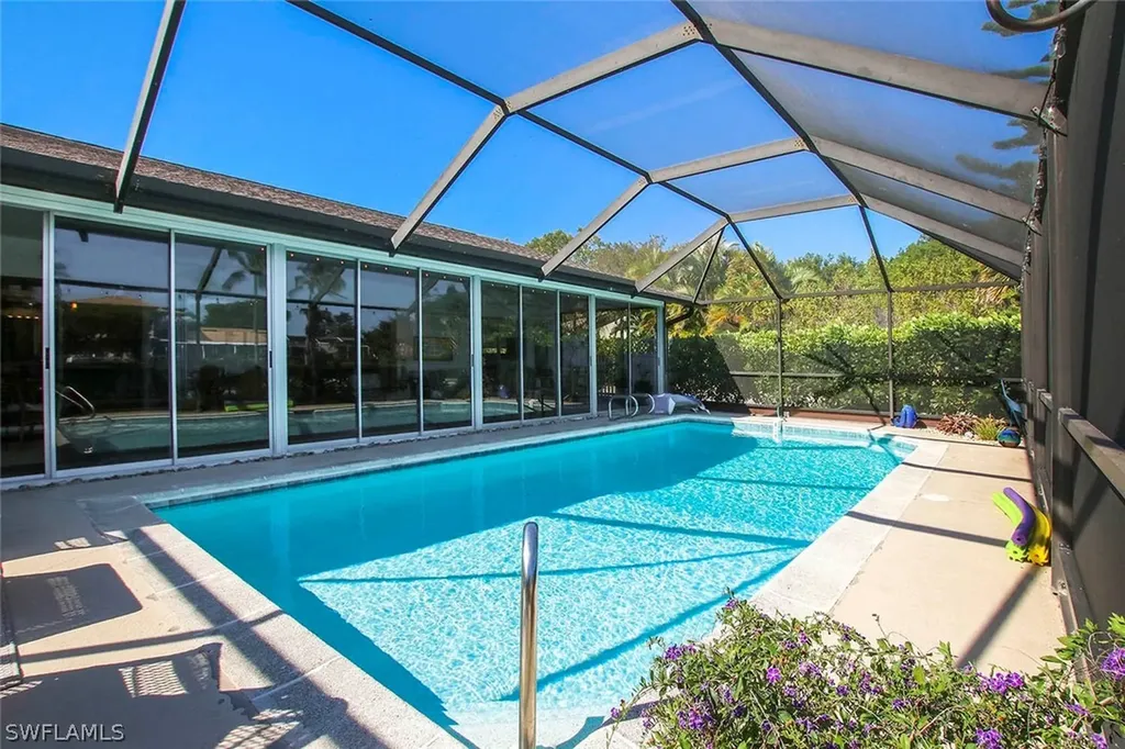 812 Sand Dollar Drive Sanibel FL 33957