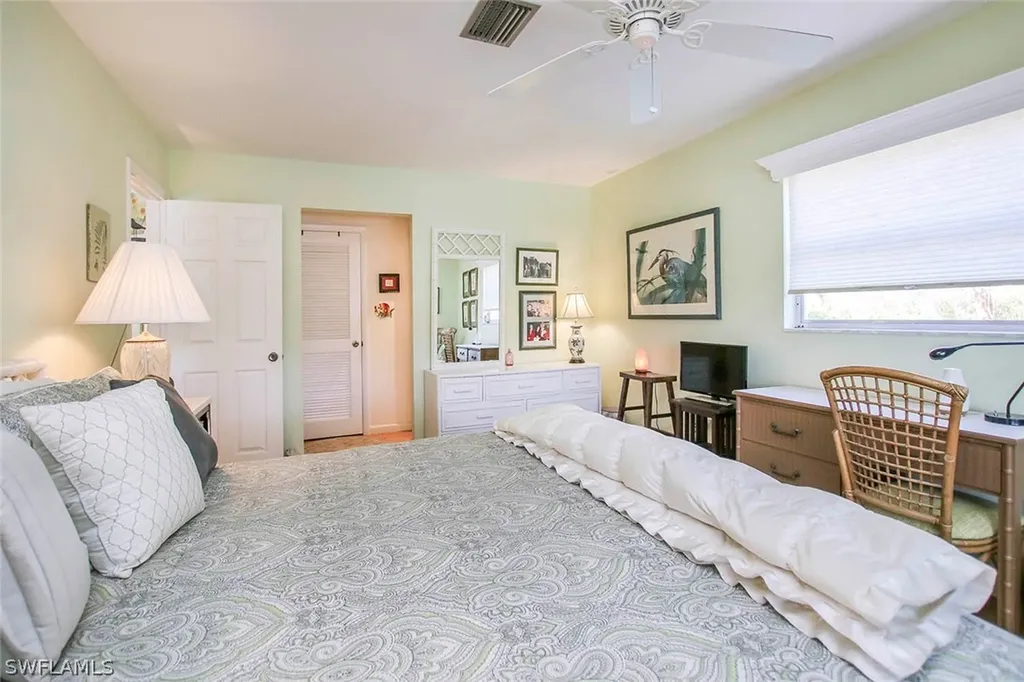 812 Sand Dollar Drive Sanibel FL 33957