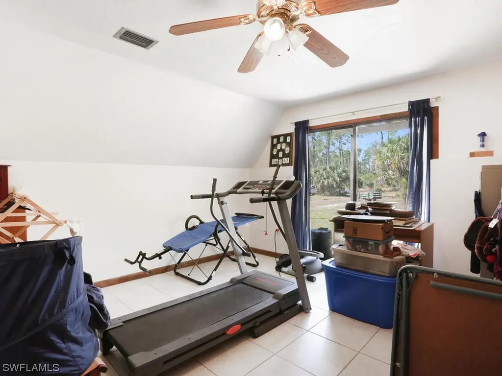 645 10th Avenue NE Naples FL 34120