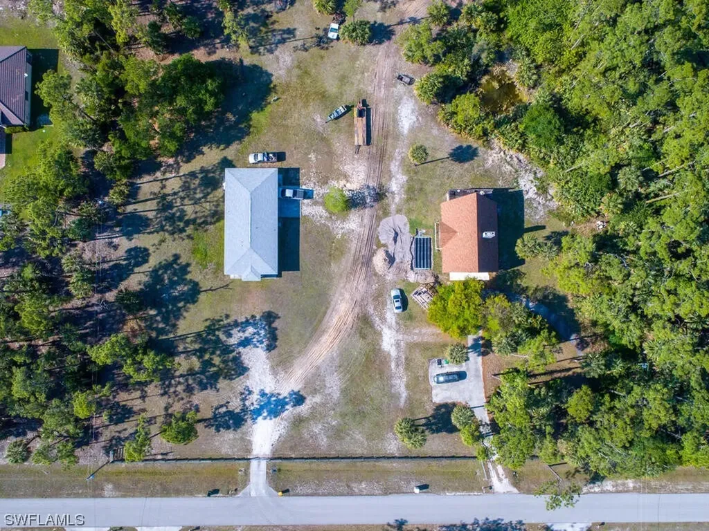 645 10th Avenue NE Naples FL 34120