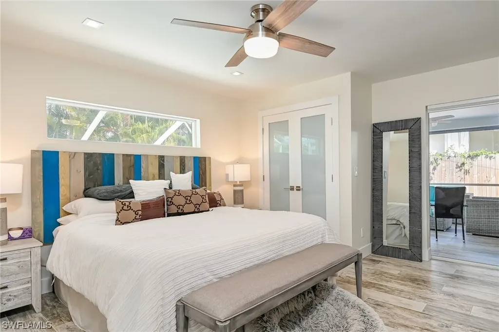 577 102nd Avenue N Naples FL 34108