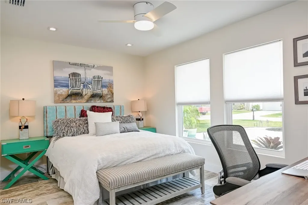 577 102nd Avenue N Naples FL 34108