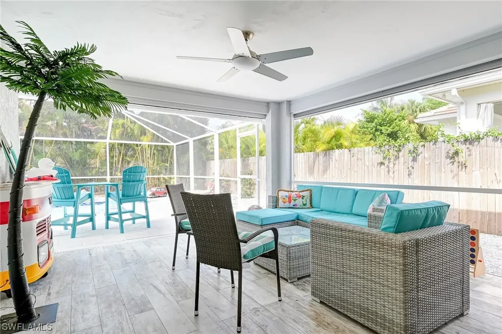 577 102nd Avenue N Naples FL 34108