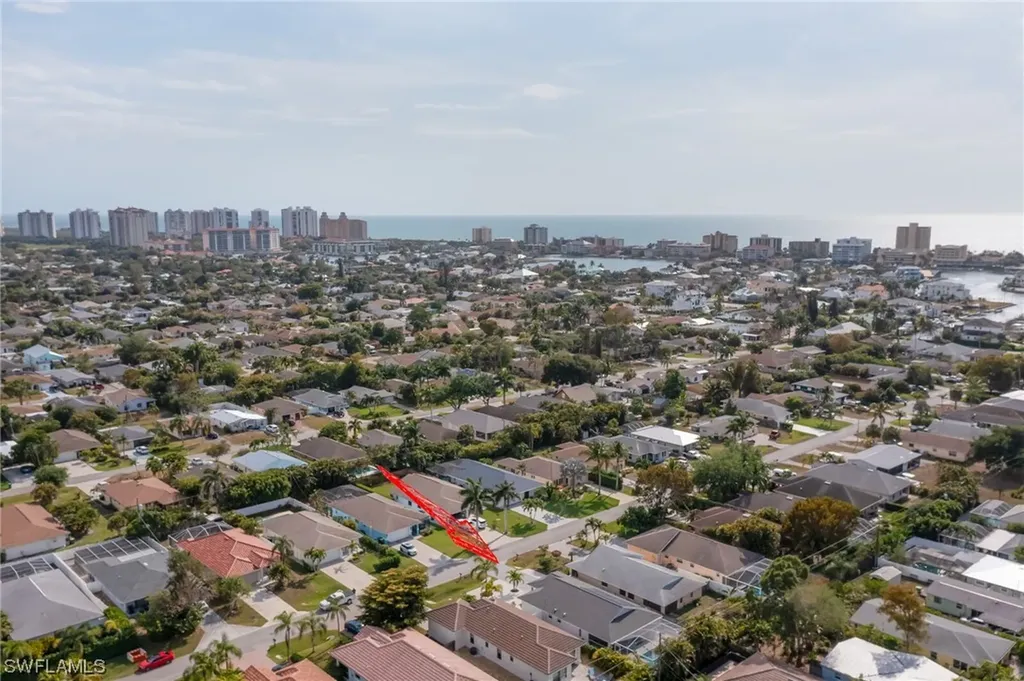 577 102nd Avenue N Naples FL 34108