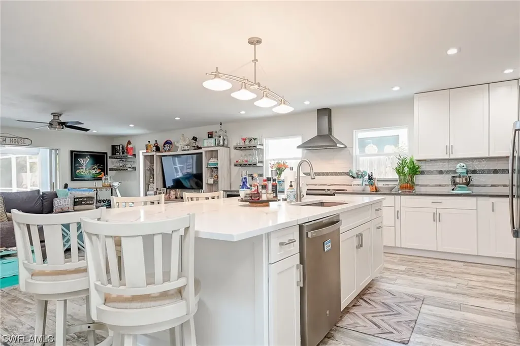 577 102nd Avenue N Naples FL 34108
