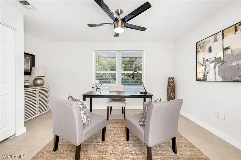 2500 County Barn Road Naples FL 34112