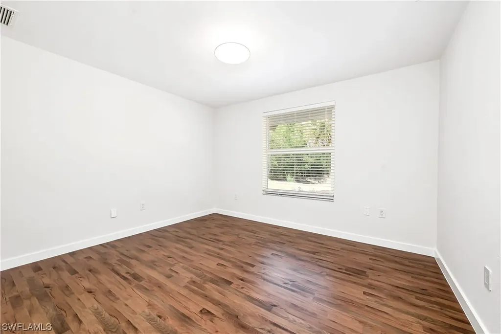 2500 County Barn Road Naples FL 34112
