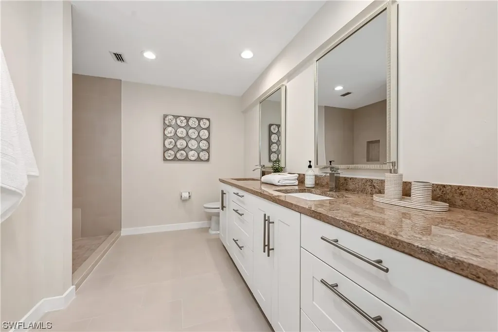 2500 County Barn Road Naples FL 34112