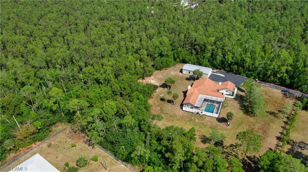 2500 County Barn Road Naples FL 34112