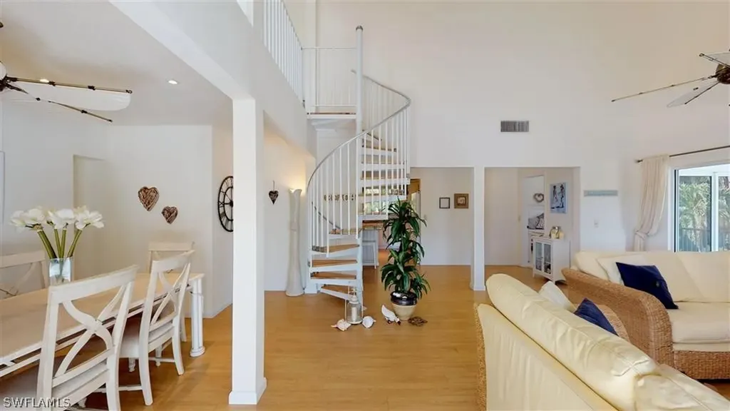 5186 Sea Bell Road Sanibel FL 33957