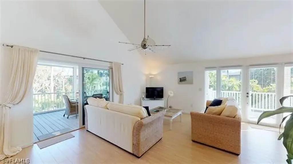 5186 Sea Bell Road Sanibel FL 33957