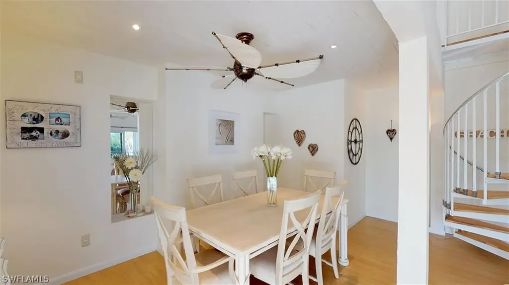 5186 Sea Bell Road Sanibel FL 33957