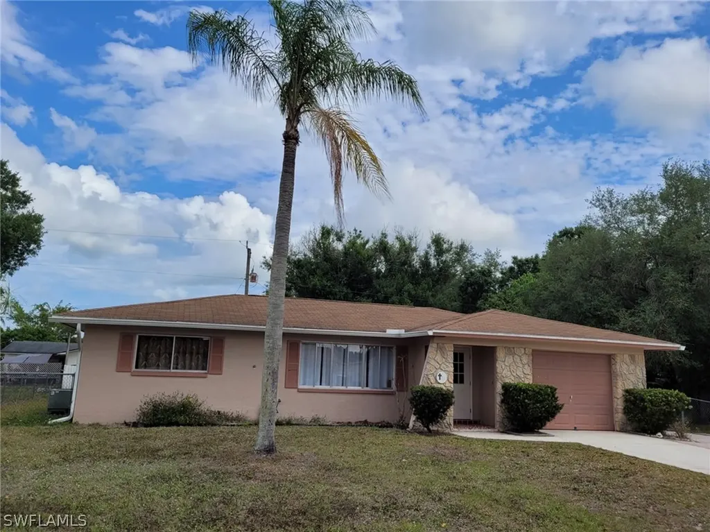 2216 Lotus Road Fort Myers FL 33905