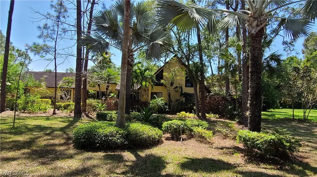 704 SW 6th Street Cape Coral FL 33991
