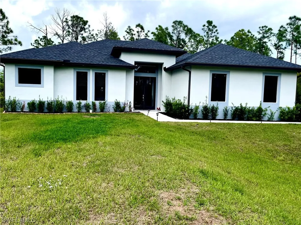 2961 58th Avenue NE Naples FL 34120