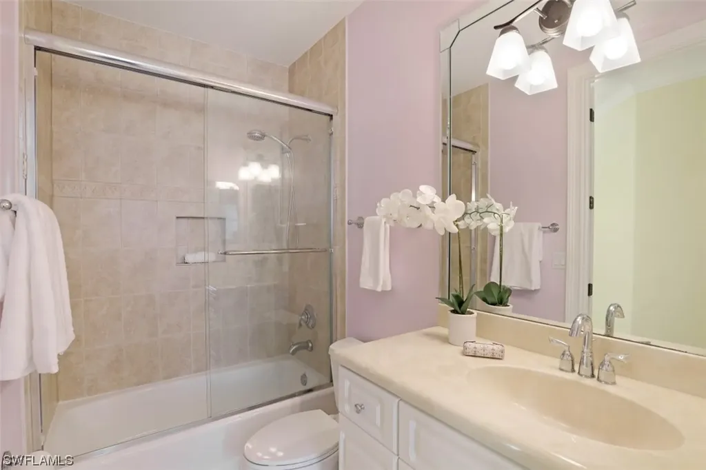 4256 Silver Fox Drive Naples FL 34119