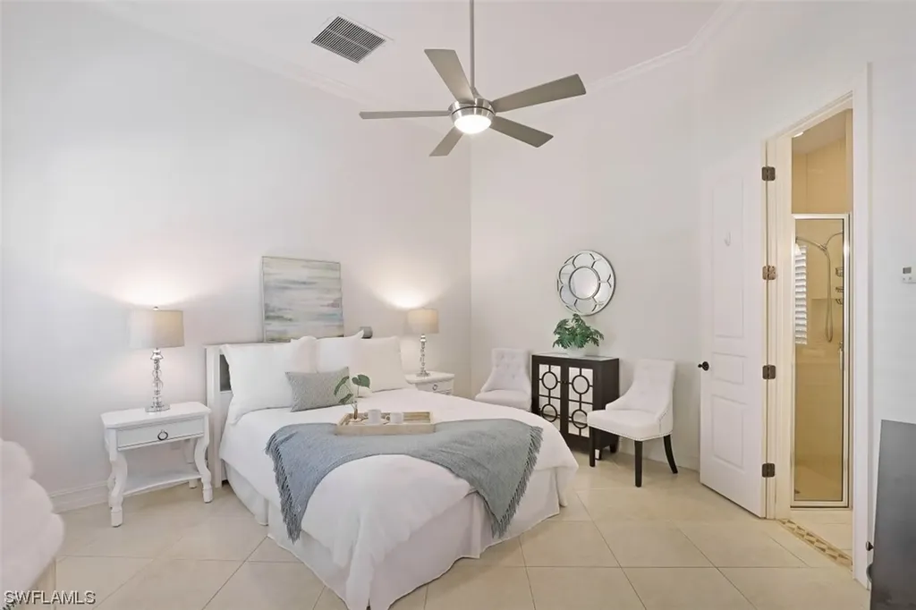 4256 Silver Fox Drive Naples FL 34119