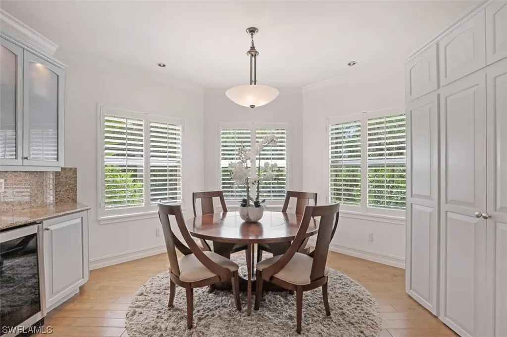 4256 Silver Fox Drive Naples FL 34119