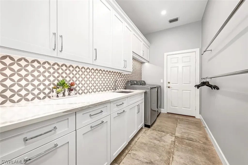 27330 Oak Knoll Drive Bonita Springs FL 34134