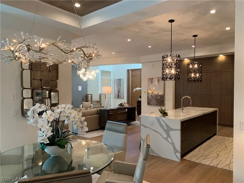 808 Myrtle Terrace Naples FL 34103