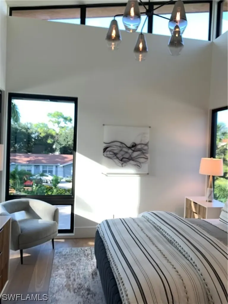 808 Myrtle Terrace Naples FL 34103