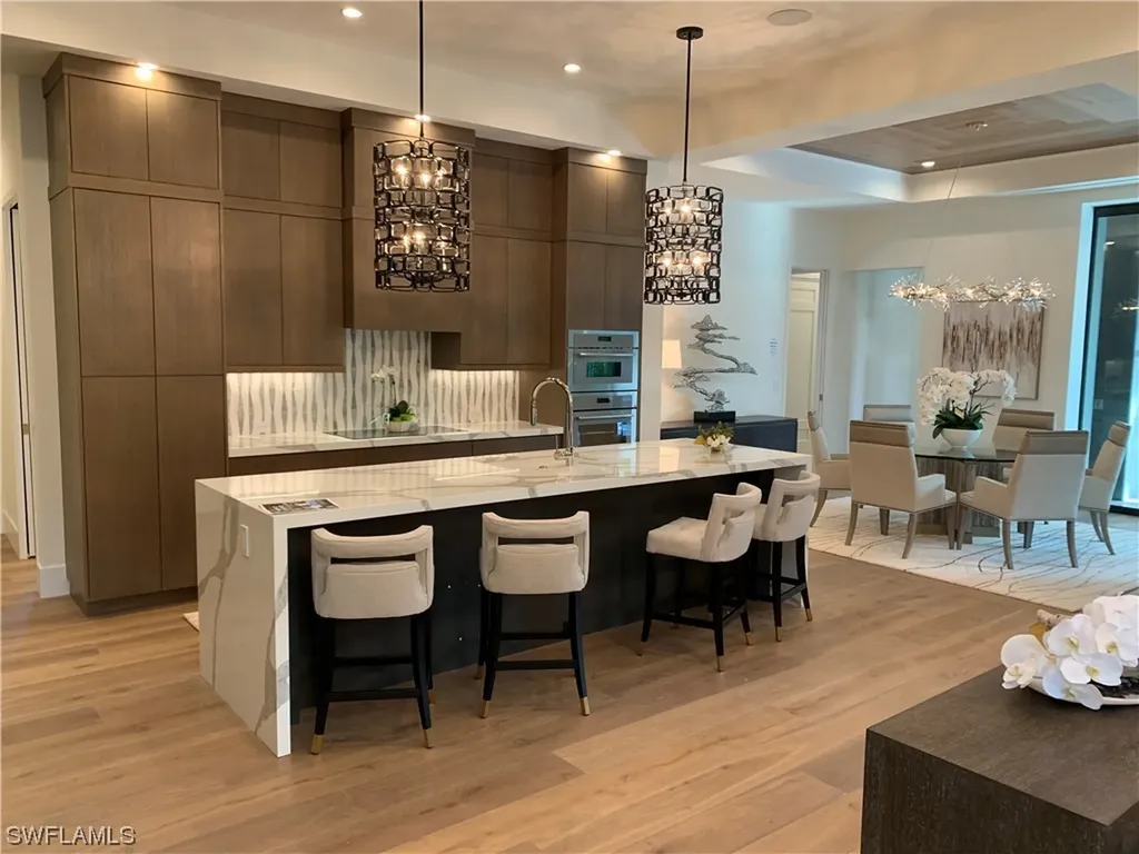 808 Myrtle Terrace Naples FL 34103