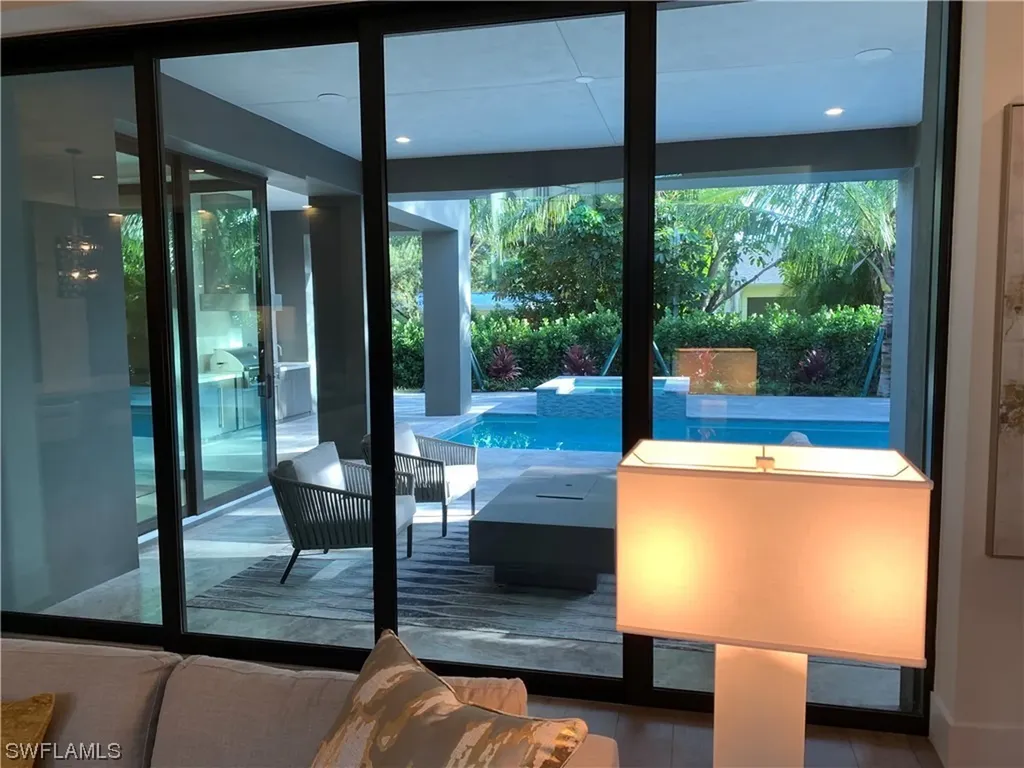 808 Myrtle Terrace Naples FL 34103