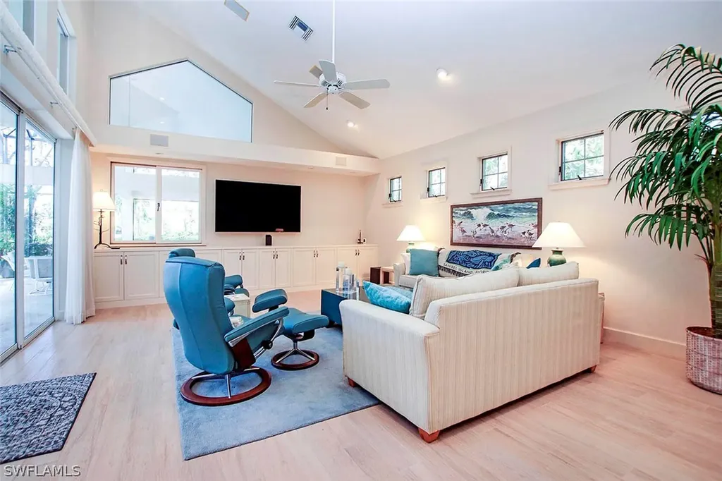 2303 Troon Court Sanibel FL 33957
