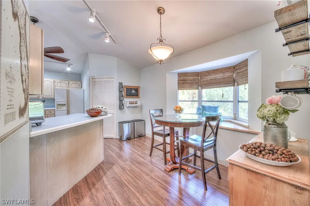 2011 Mitzi Lane Sanibel FL 33957
