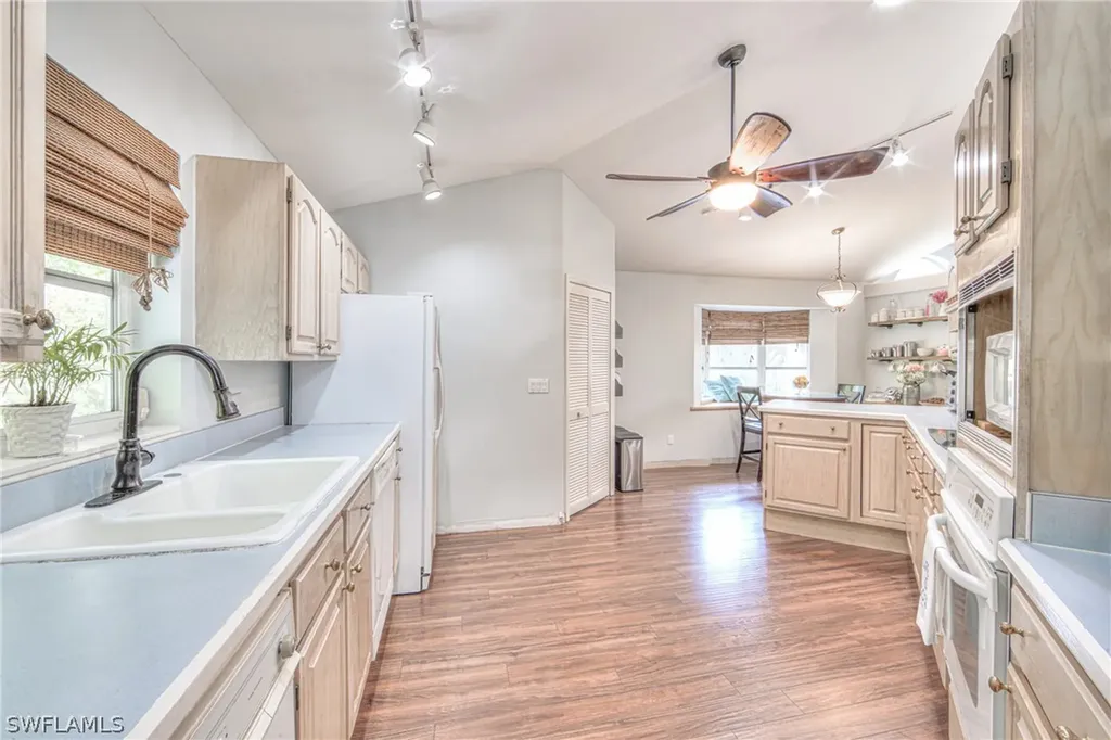 2011 Mitzi Lane Sanibel FL 33957