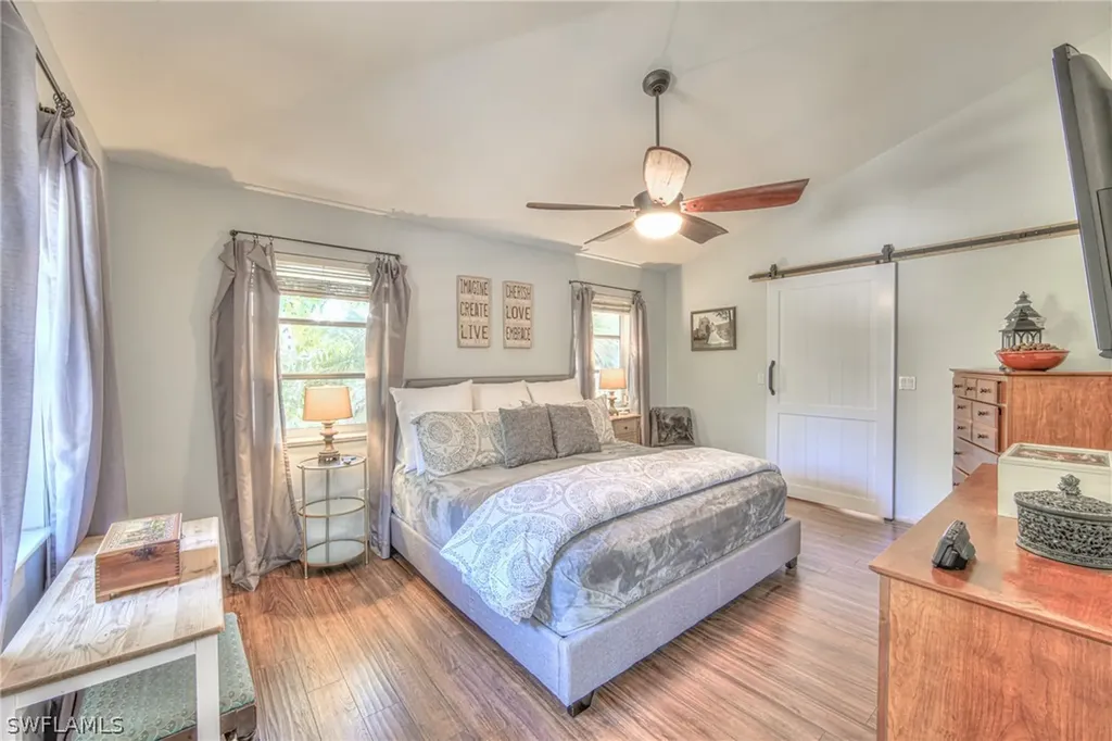 2011 Mitzi Lane Sanibel FL 33957