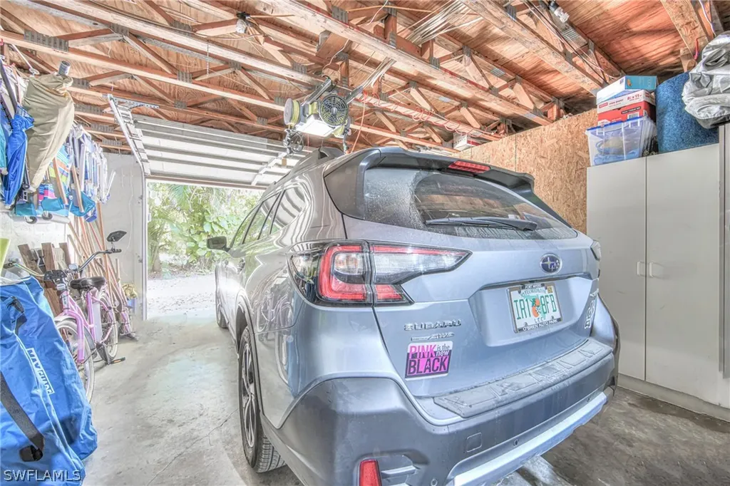 2011 Mitzi Lane Sanibel FL 33957