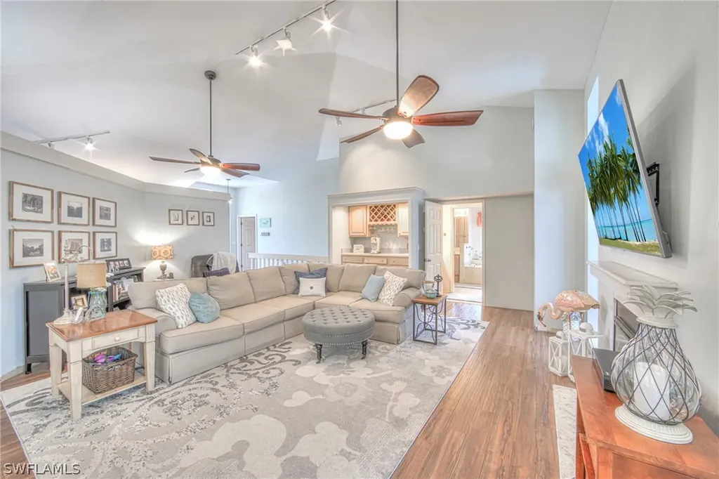 2011 Mitzi Lane Sanibel FL 33957