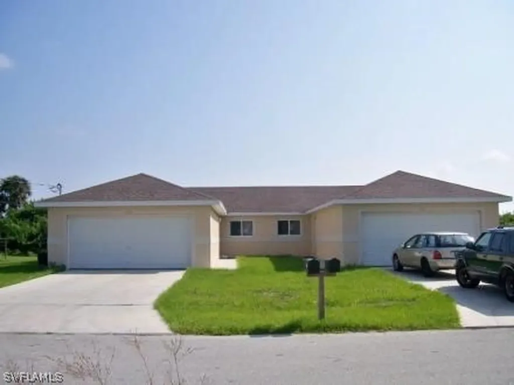 4516 20th Street SW Lehigh Acres FL 33973