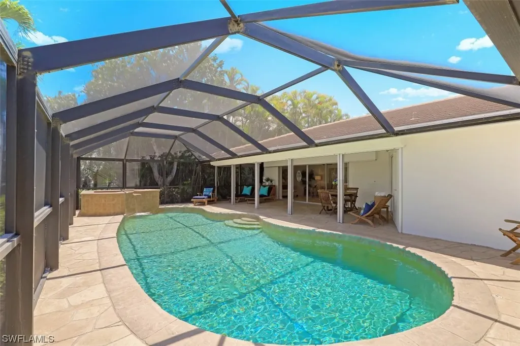 1893 Snook Drive Naples FL 34102