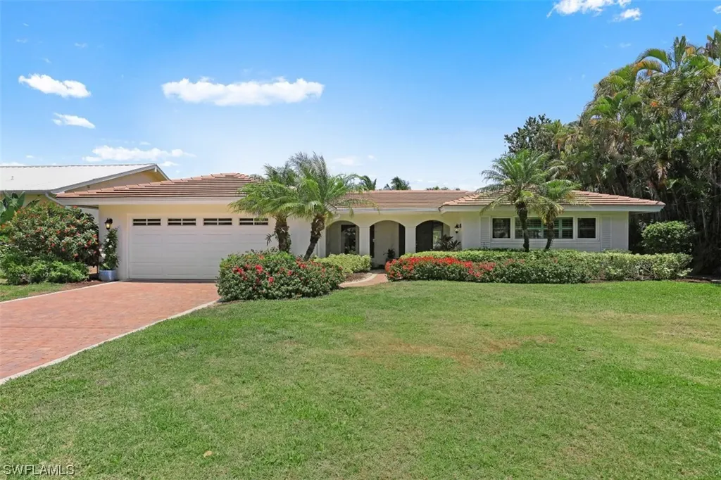 1893 Snook Drive Naples FL 34102