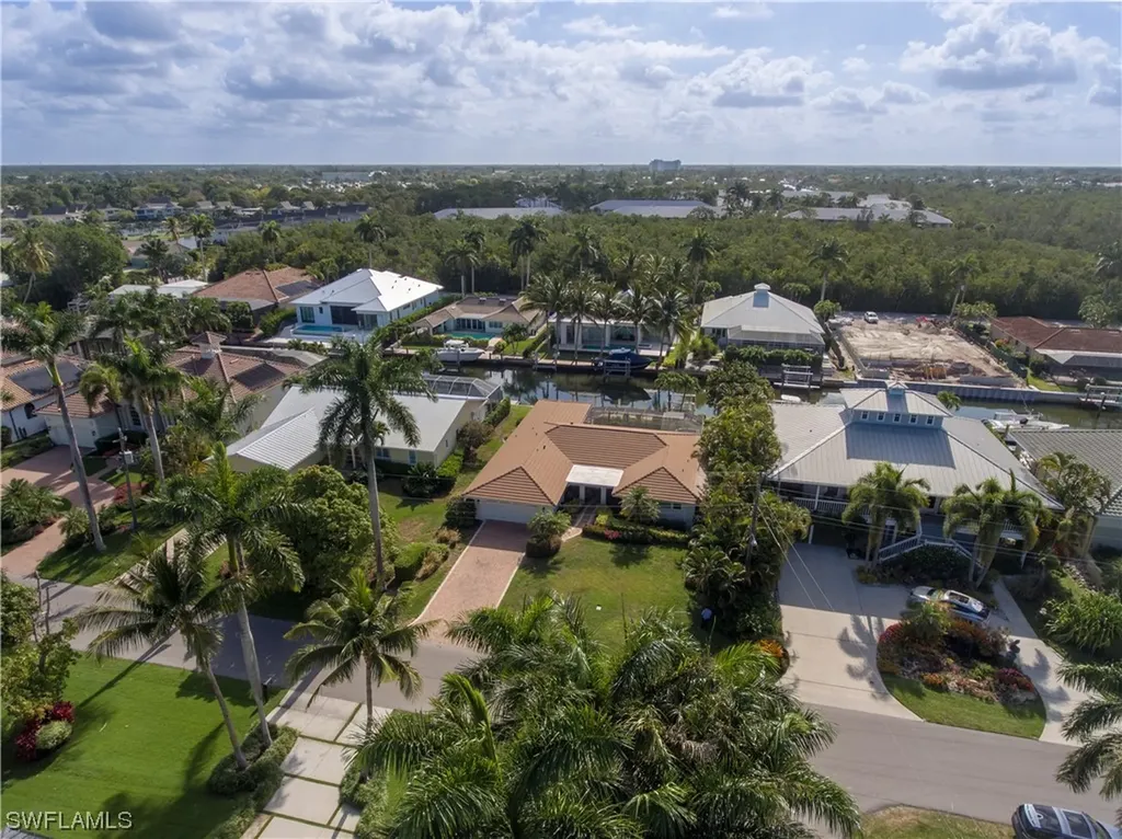 1893 Snook Drive Naples FL 34102