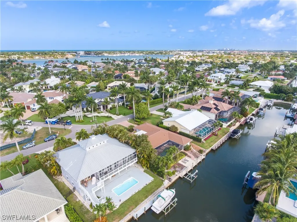 1893 Snook Drive Naples FL 34102