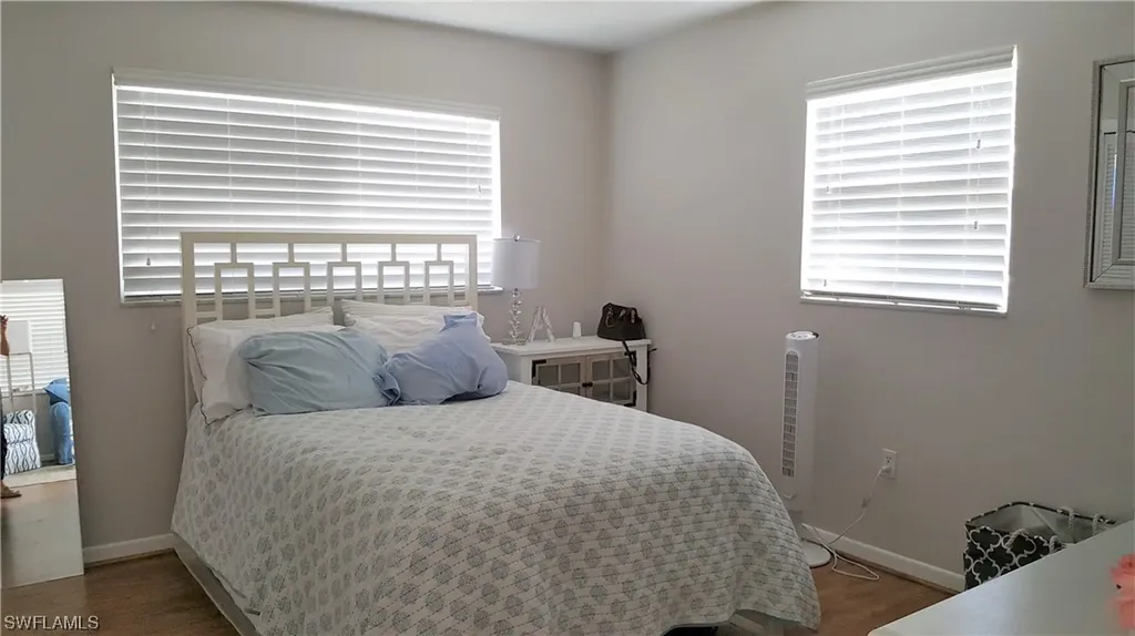 780 10th Avenue S Naples FL 34102