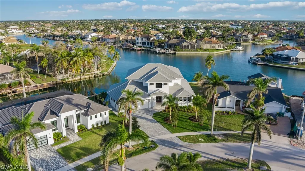 465 Adirondack Court Marco Island FL 34145