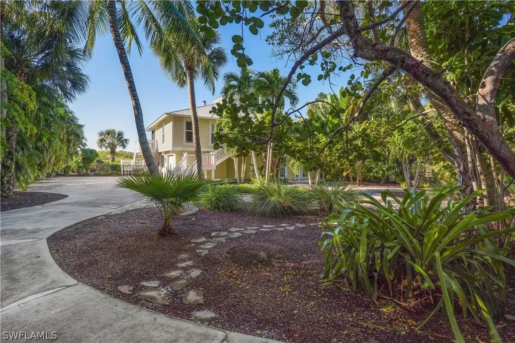 5773 Sanibel Captiva Road Sanibel FL 33957