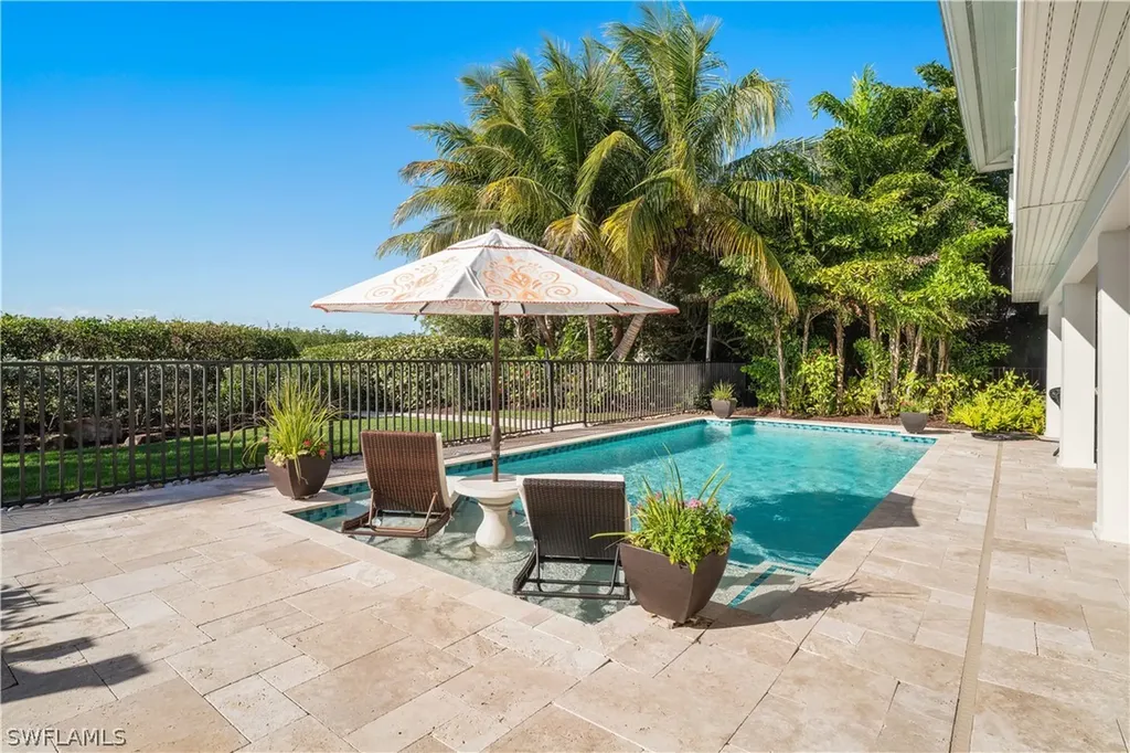 5773 Sanibel Captiva Road Sanibel FL 33957