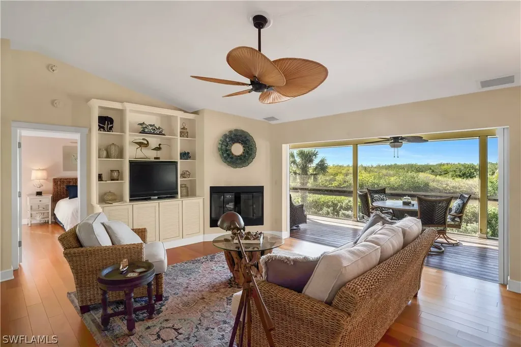 5773 Sanibel Captiva Road Sanibel FL 33957