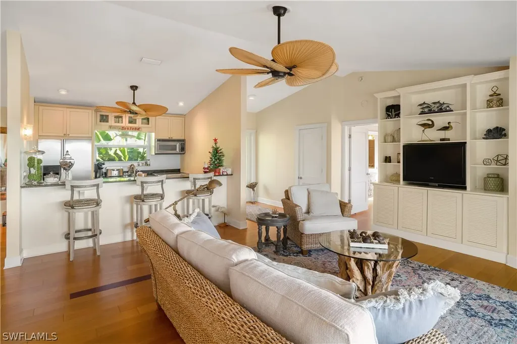 5773 Sanibel Captiva Road Sanibel FL 33957