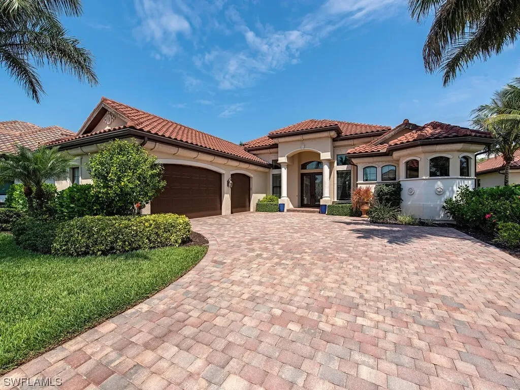 3325 Runaway Lane Naples FL 34114